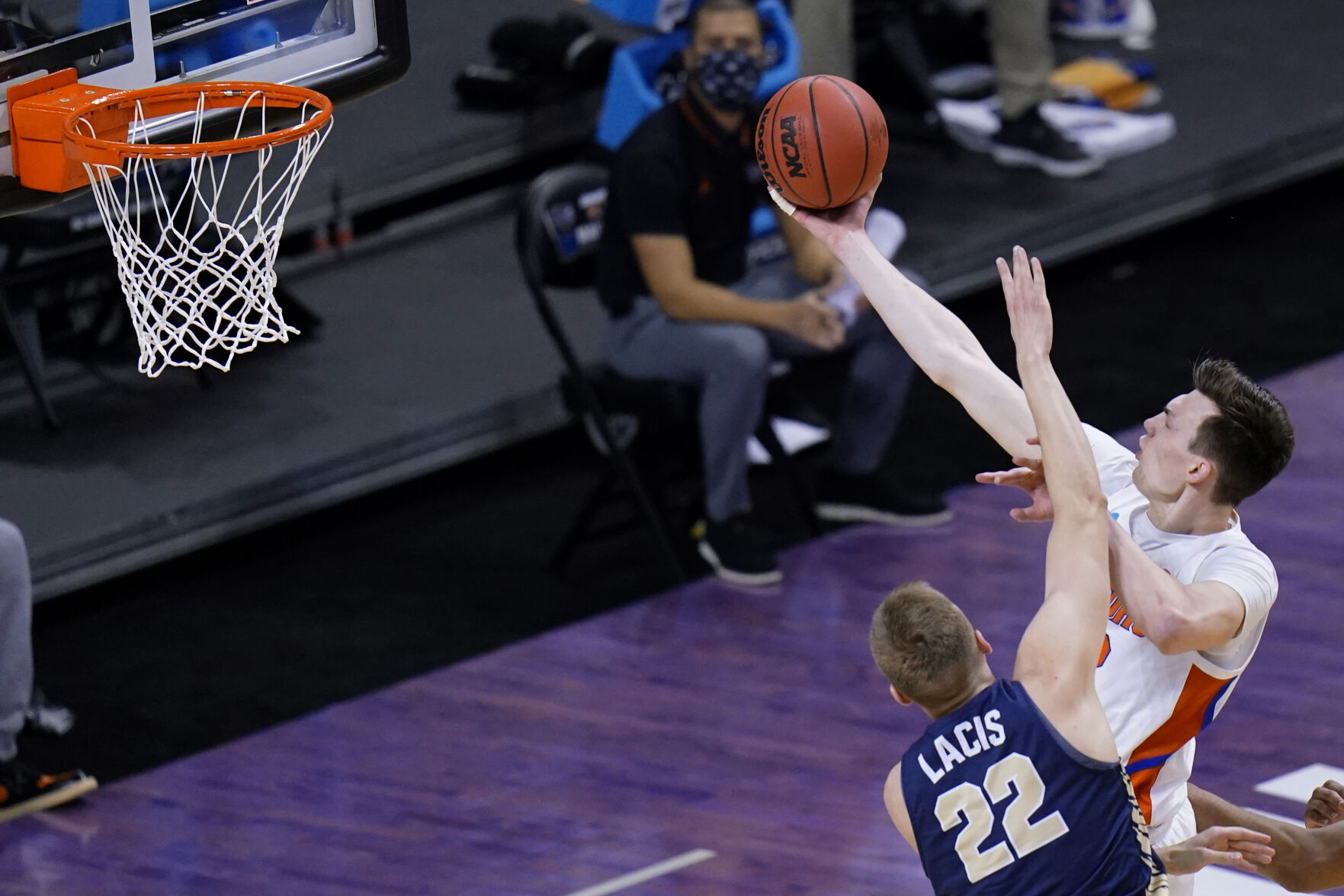 NCAA Oral Roberts Florida Basketball